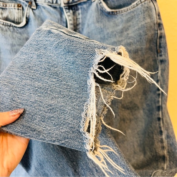 Topshop Mom Jean Blue Wash Distressed Back Pockets W32 / L34 - Picture 6 of 10